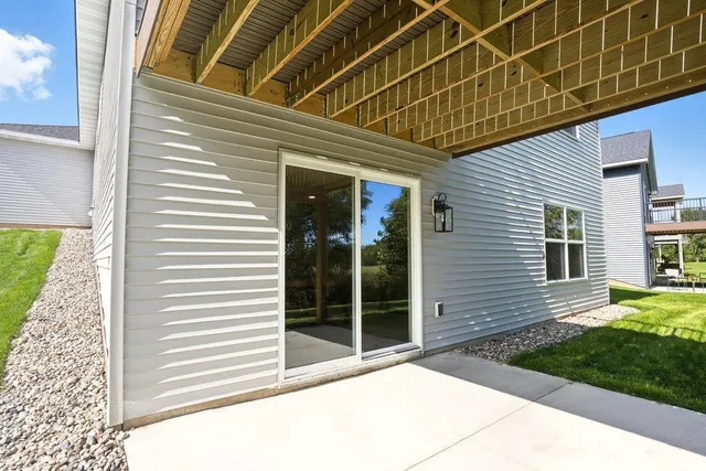 $559,900 | 9815 Pinehurst Drive, Elko New Market, MN 55020