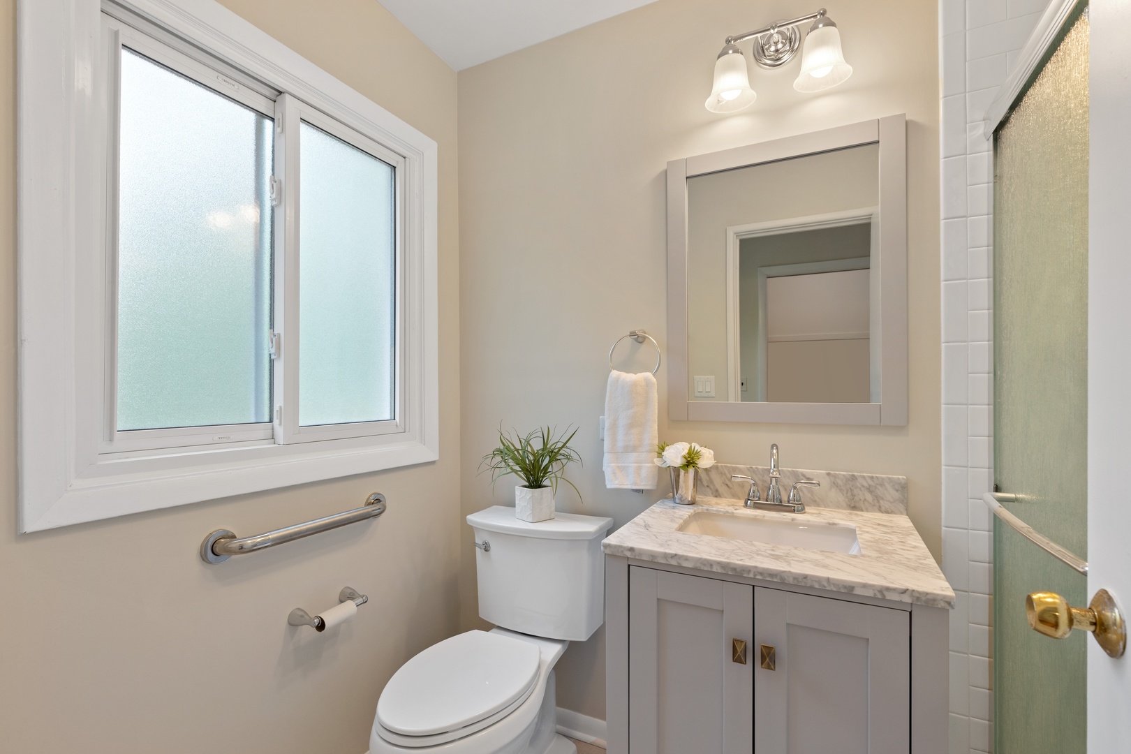 223 Riverside Drive Northfield, IL 60093 - Photo 11 of 16