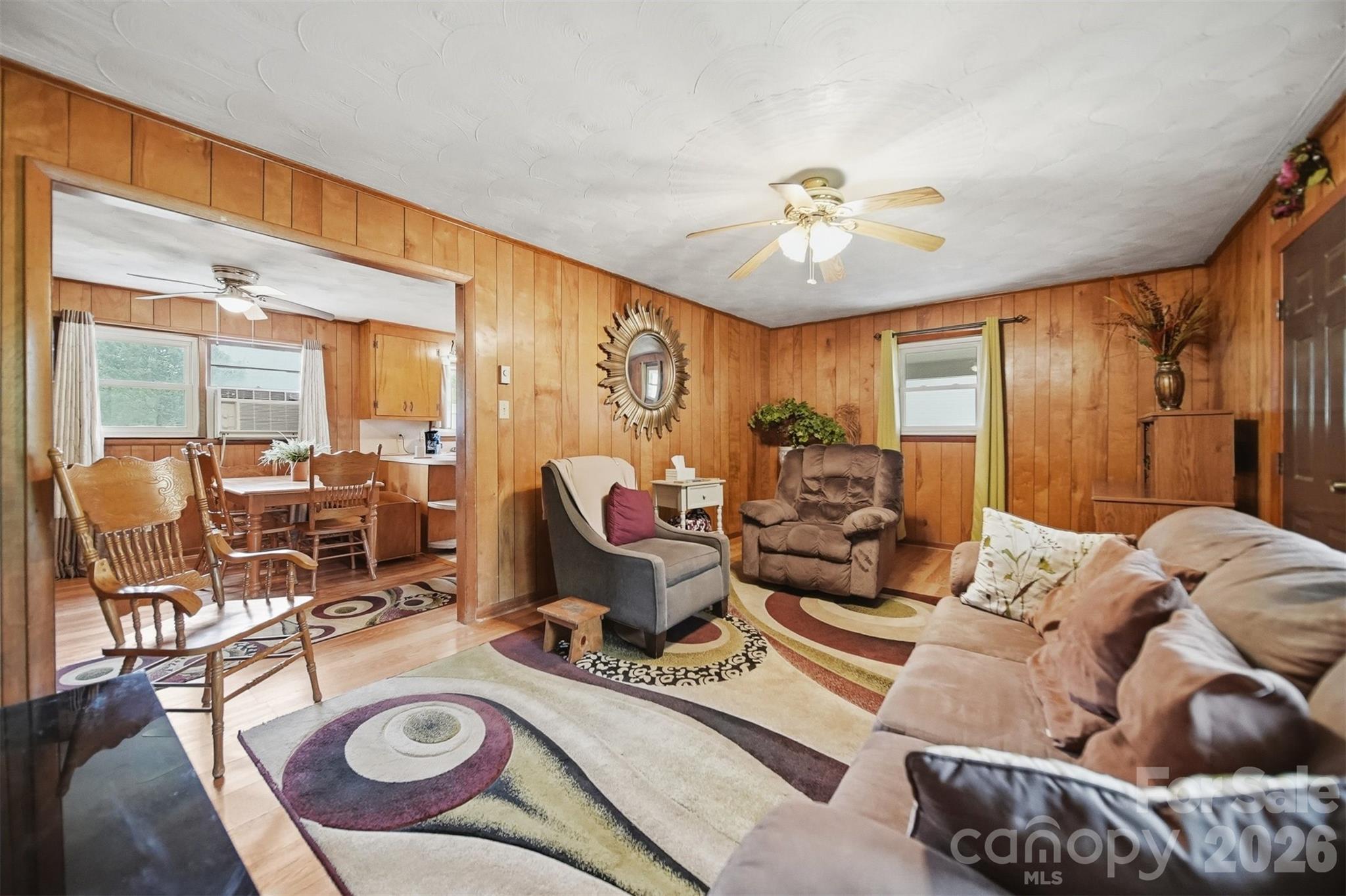 1329 33rd Street Southeast Conover, NC 28613 - Photo 3 of 31