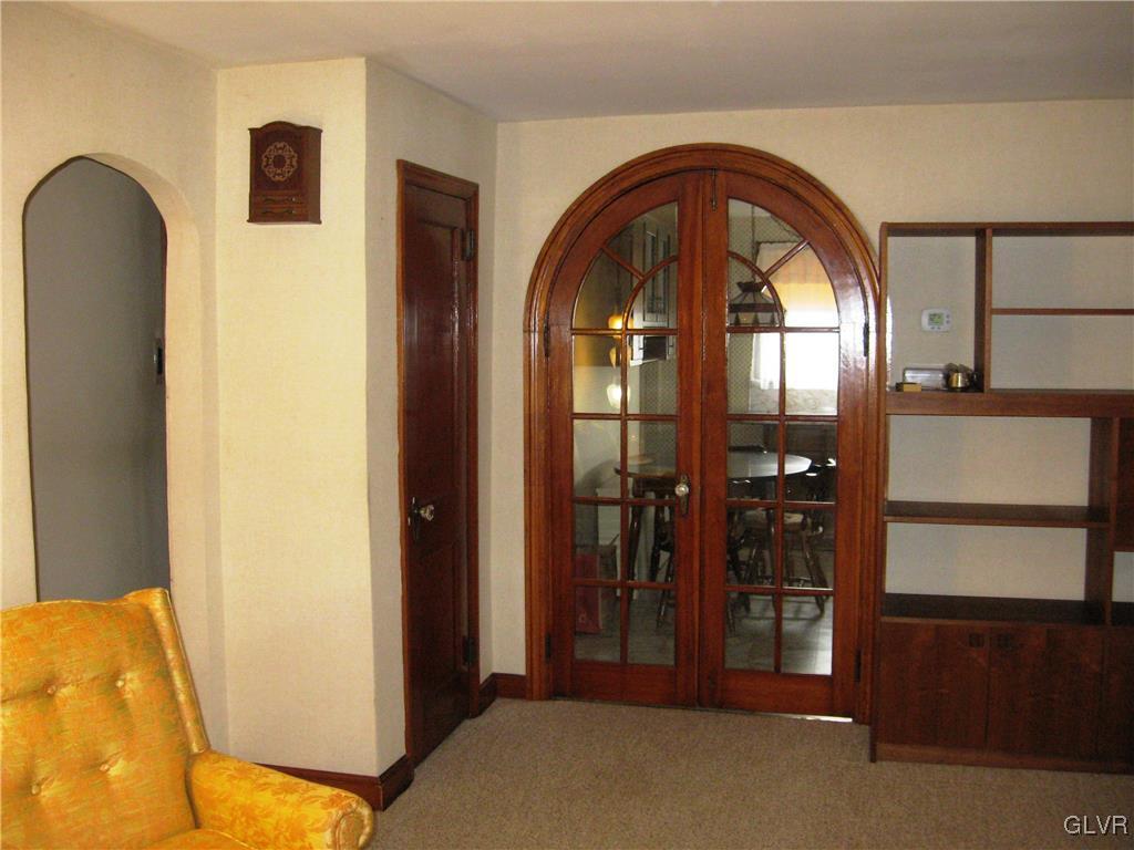 3744 Best Station Road Slatington, PA 18080 - Photo 7 of 20
