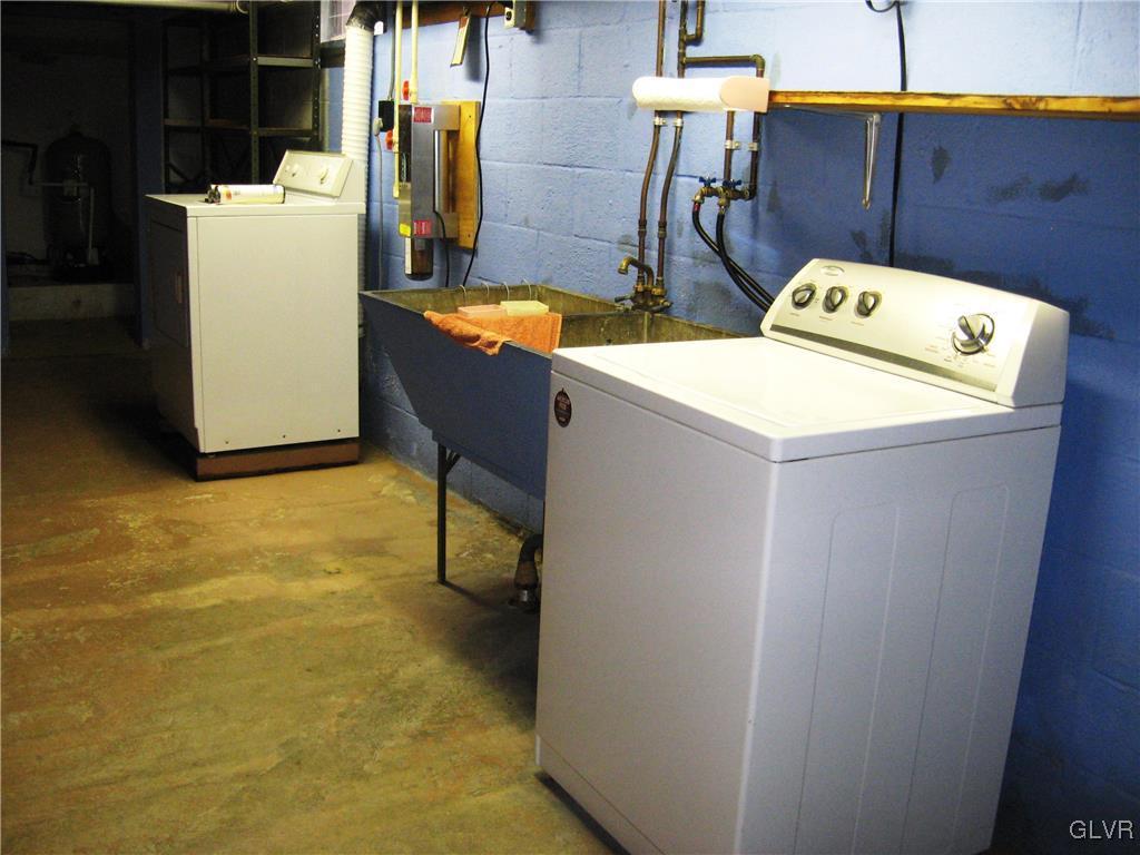 3744 Best Station Road Slatington, PA 18080 - Photo 10 of 20 Clothes Washer and Clothes Dryer can both remain.