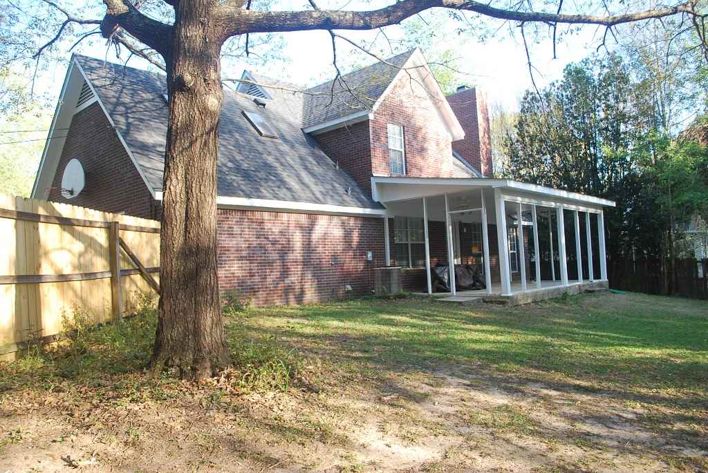 142 Robbins Boulevard Daphne, AL 36526 - Photo 37 of 39 Rear