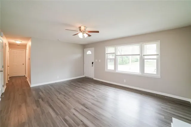 $1,740 | 7630 East 52 Terrace, Kansas City, MO 64129