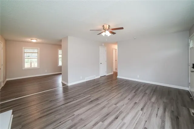 $1,740 | 7630 East 52 Terrace, Kansas City, MO 64129