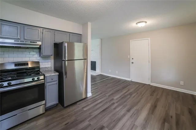 $1,740 | 7630 East 52 Terrace, Kansas City, MO 64129