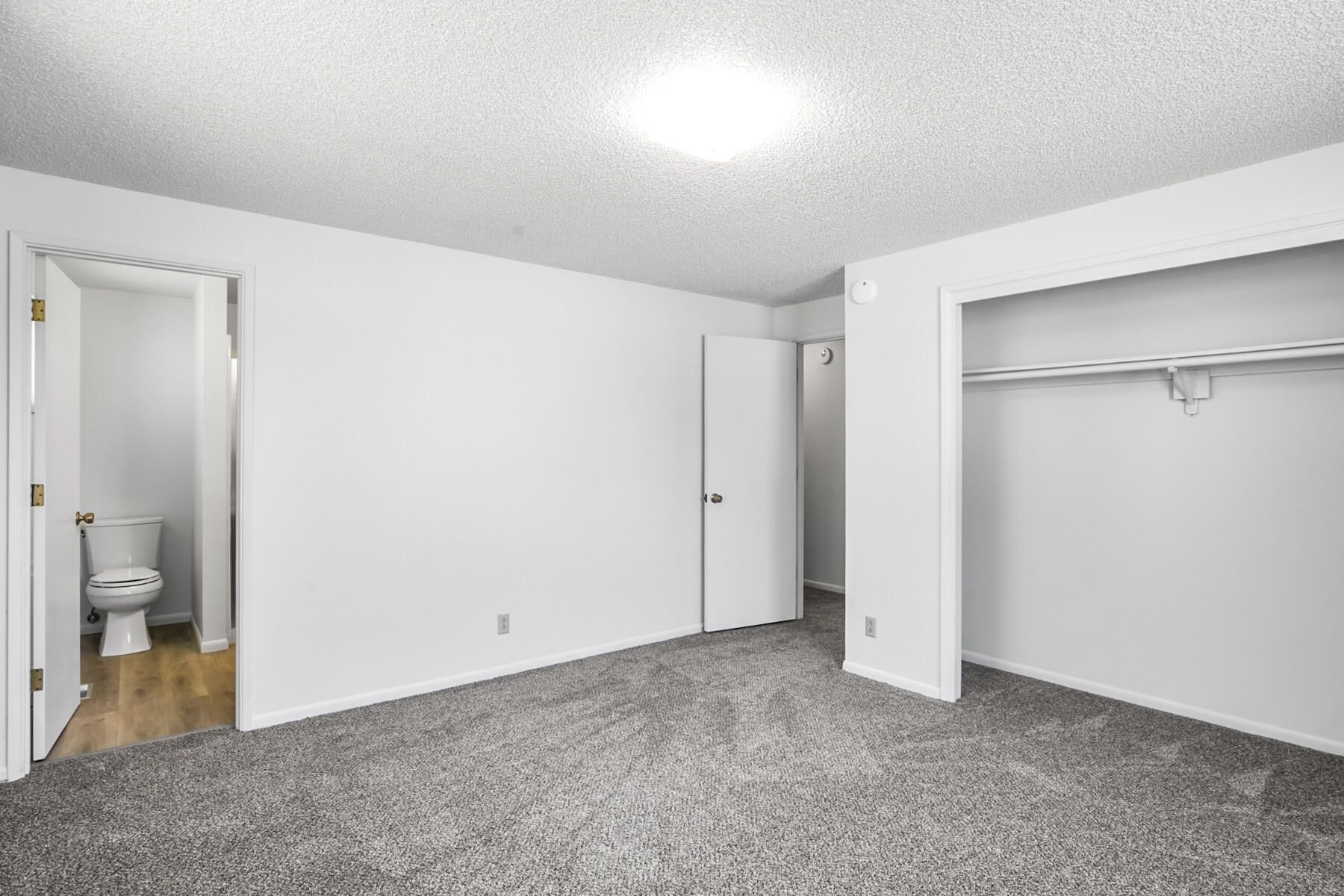 22070 Erickson Road Bend, OR 97701 - Photo 19 of 37 JH5_9175