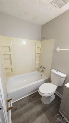 $1,495 | 4233 West Avenida De Golf, Pace, FL 32571