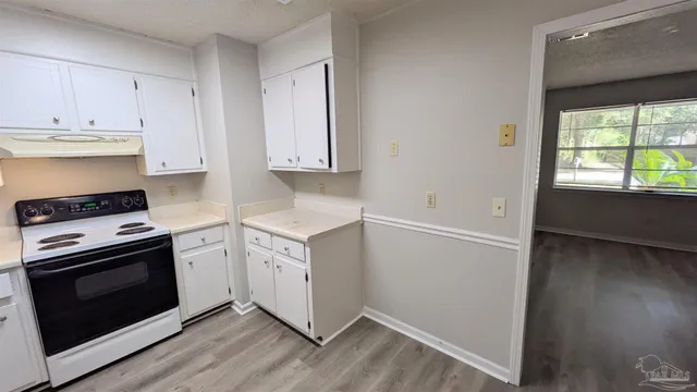 $1,495 | 4233 West Avenida De Golf, Pace, FL 32571