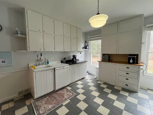 $260,000 | 8 3rd Street, Fair Haven, VT 05743