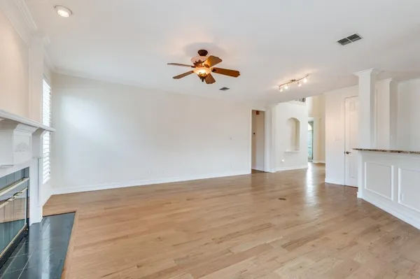 $915,500 | 702 East Peninsula Drive, Coppell, TX 75019