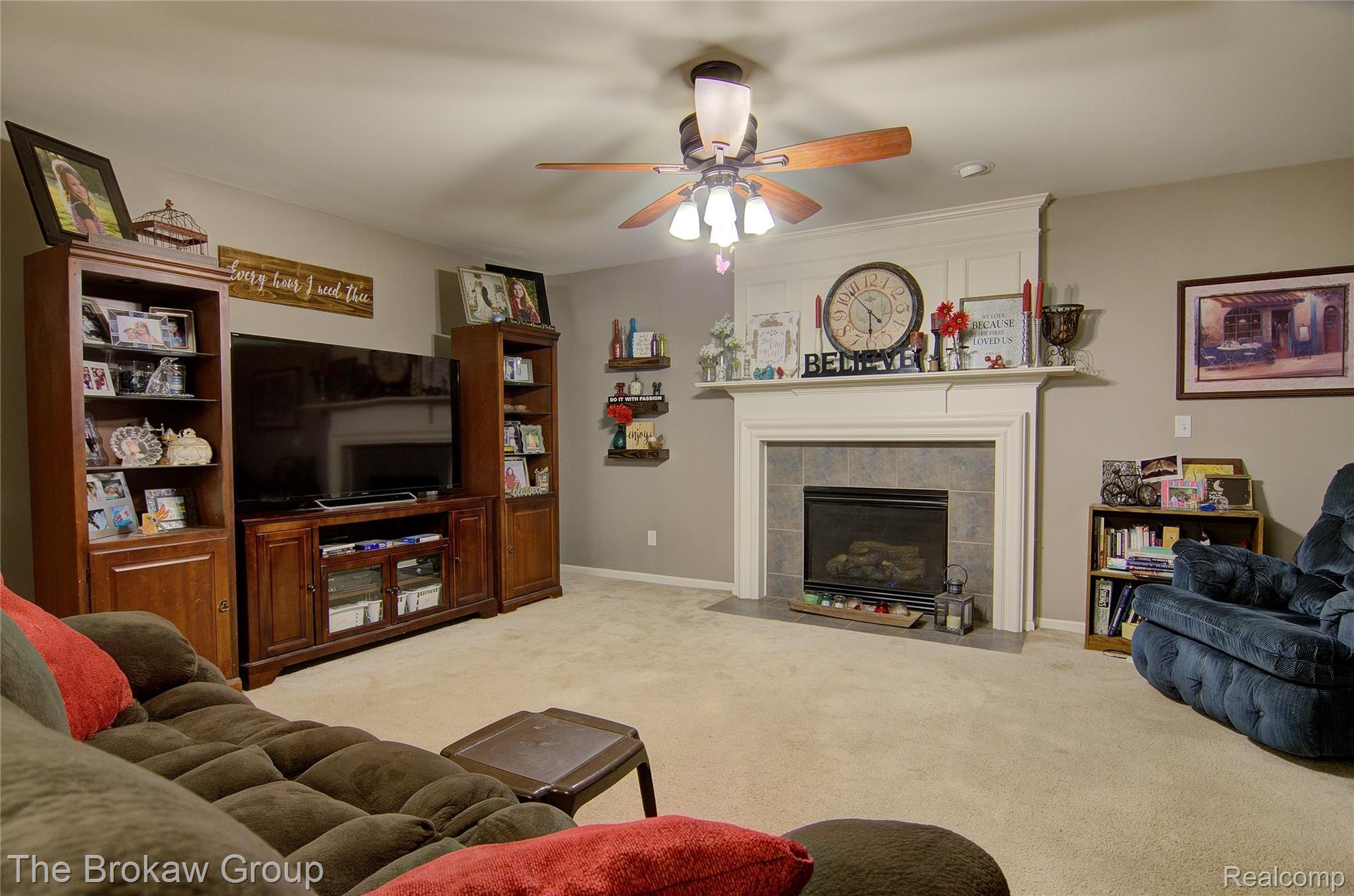 923 Deer Valley Road Holly, MI 48442 - Photo 29 of 65 _DSC0064_5_6.jpg