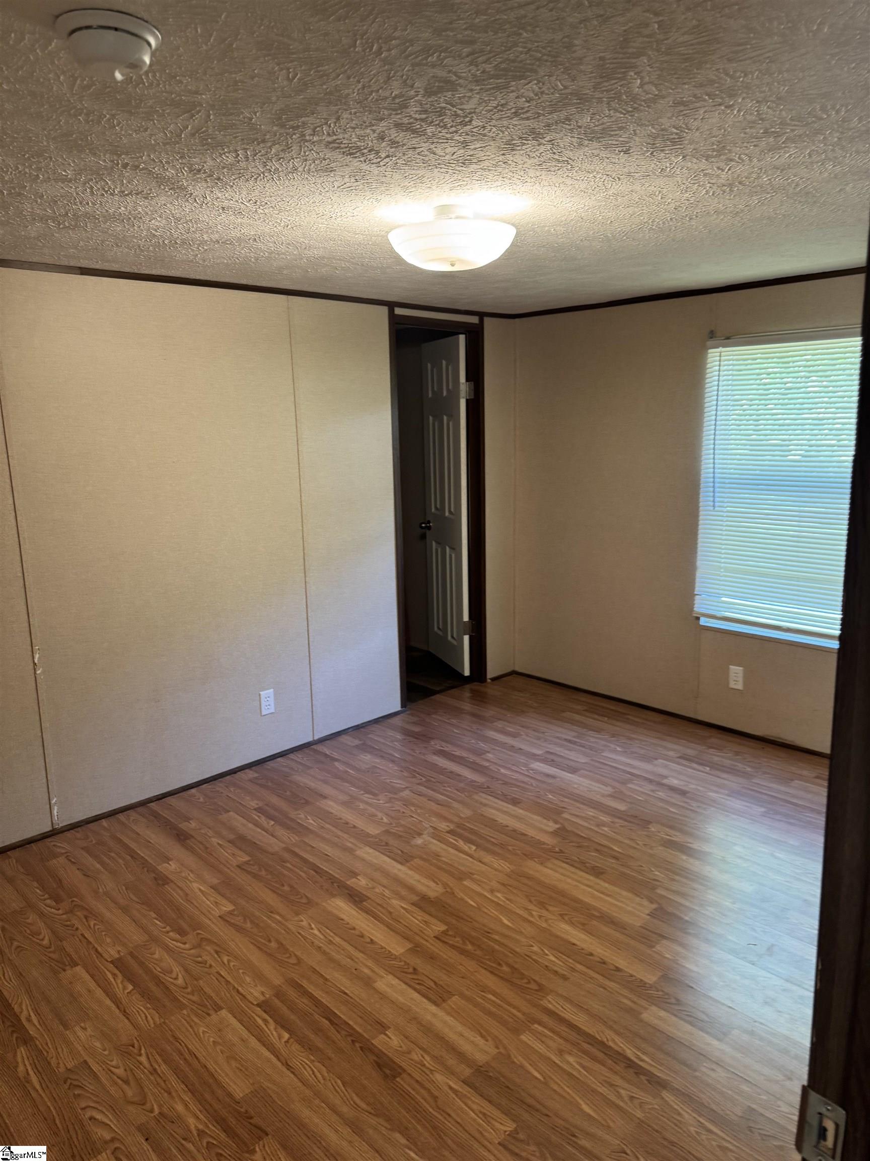 21 Hughes Road Greenville, SC 29611 - Photo 8 of 15
