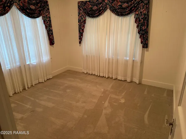 $1,200 | 1600 West Port Street, Abbeville, LA 70510