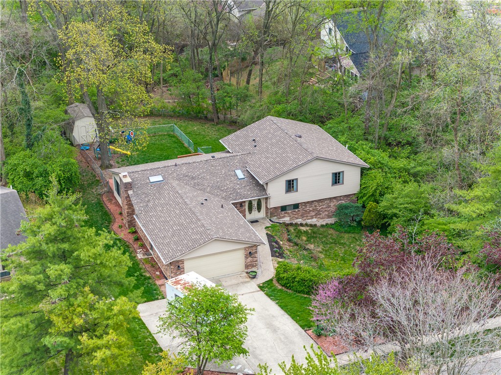 728 Chipplegate Drive Centerville, OH 45459 - Photo 2 of 30 This home boasts ample natural light and a spacious yard, creating a serene living environment.
