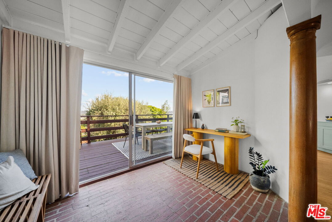 5260 Raber Street Los Angeles, CA 90042 - Photo 10 of 55