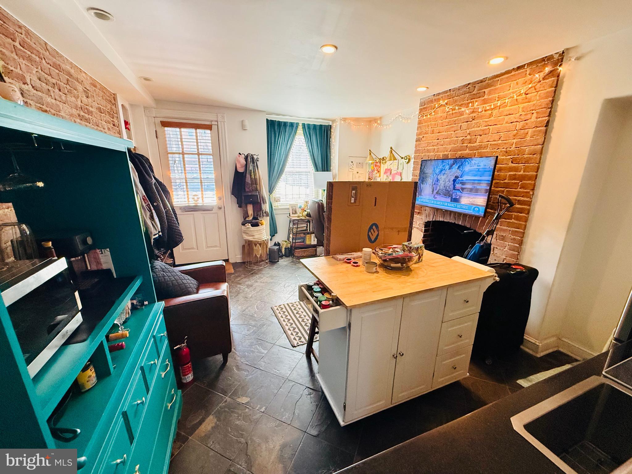 630 C Street Southeast Washington, DC 20003 - Photo 27 of 33