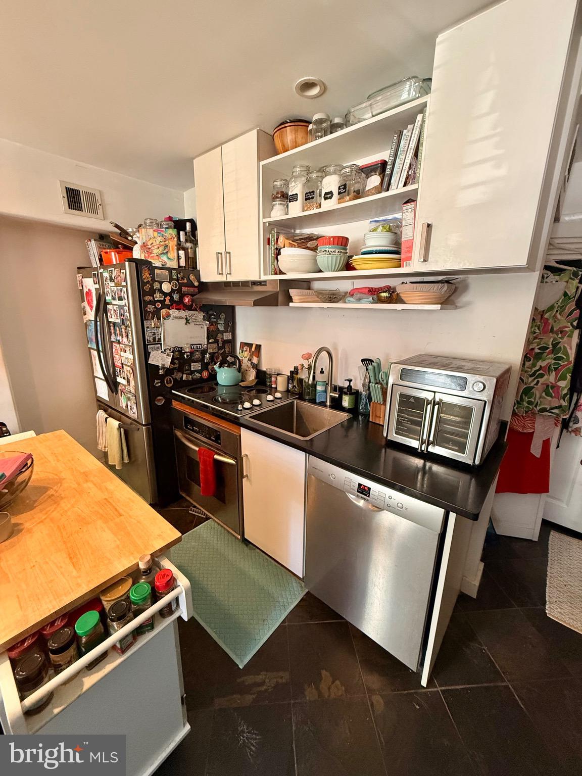 630 C Street Southeast Washington, DC 20003 - Photo 28 of 33