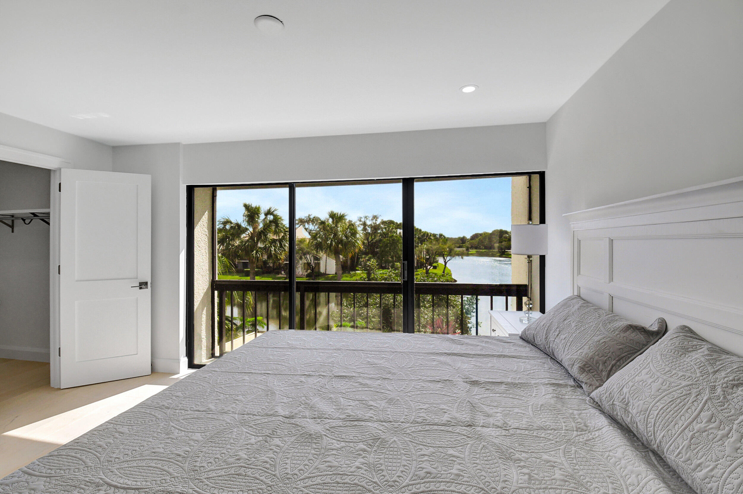 908 Bridgewood Place Boca Raton, FL 33434 - Photo 34 of 61 37_dsc_2514