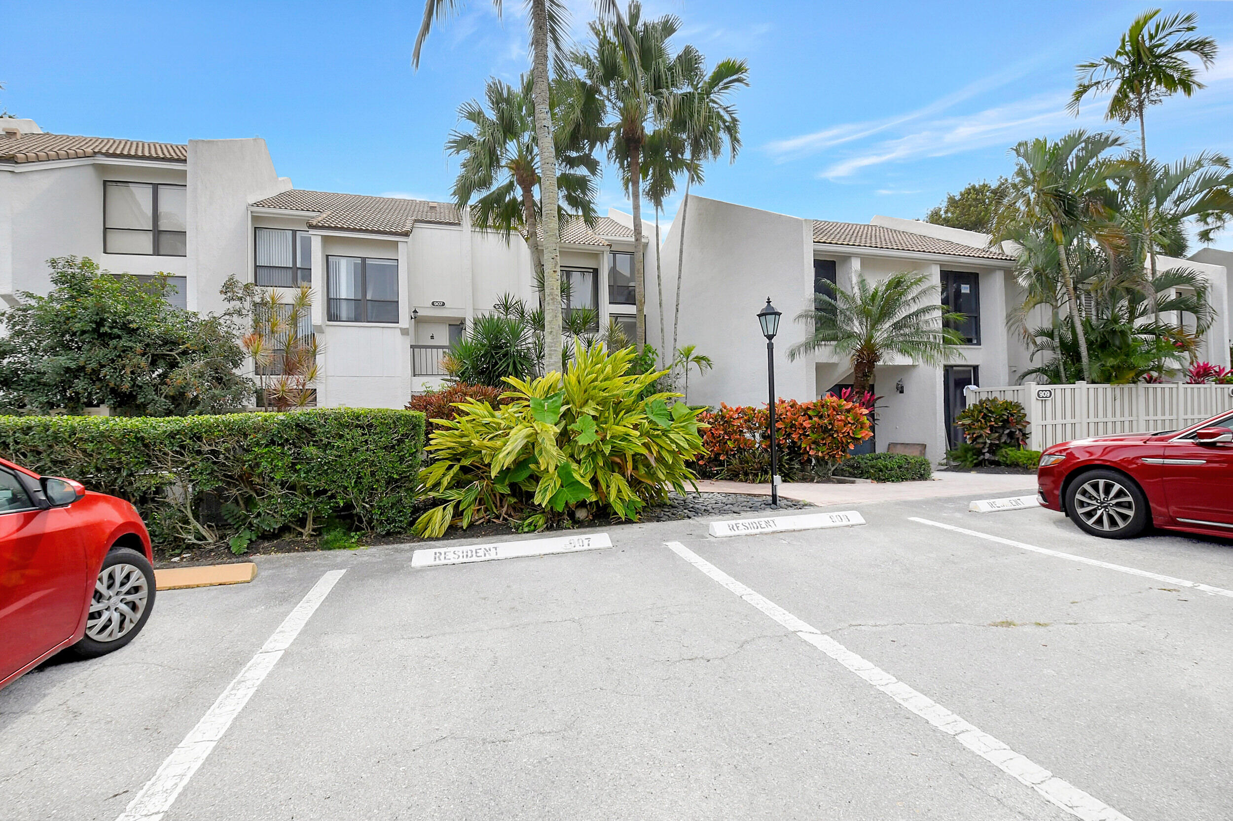 908 Bridgewood Place Boca Raton, FL 33434 - Photo 38 of 61 02_dsc_2309