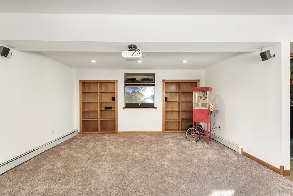 20 Locke Road Billerica, MA 01821 - Photo 25 of 33