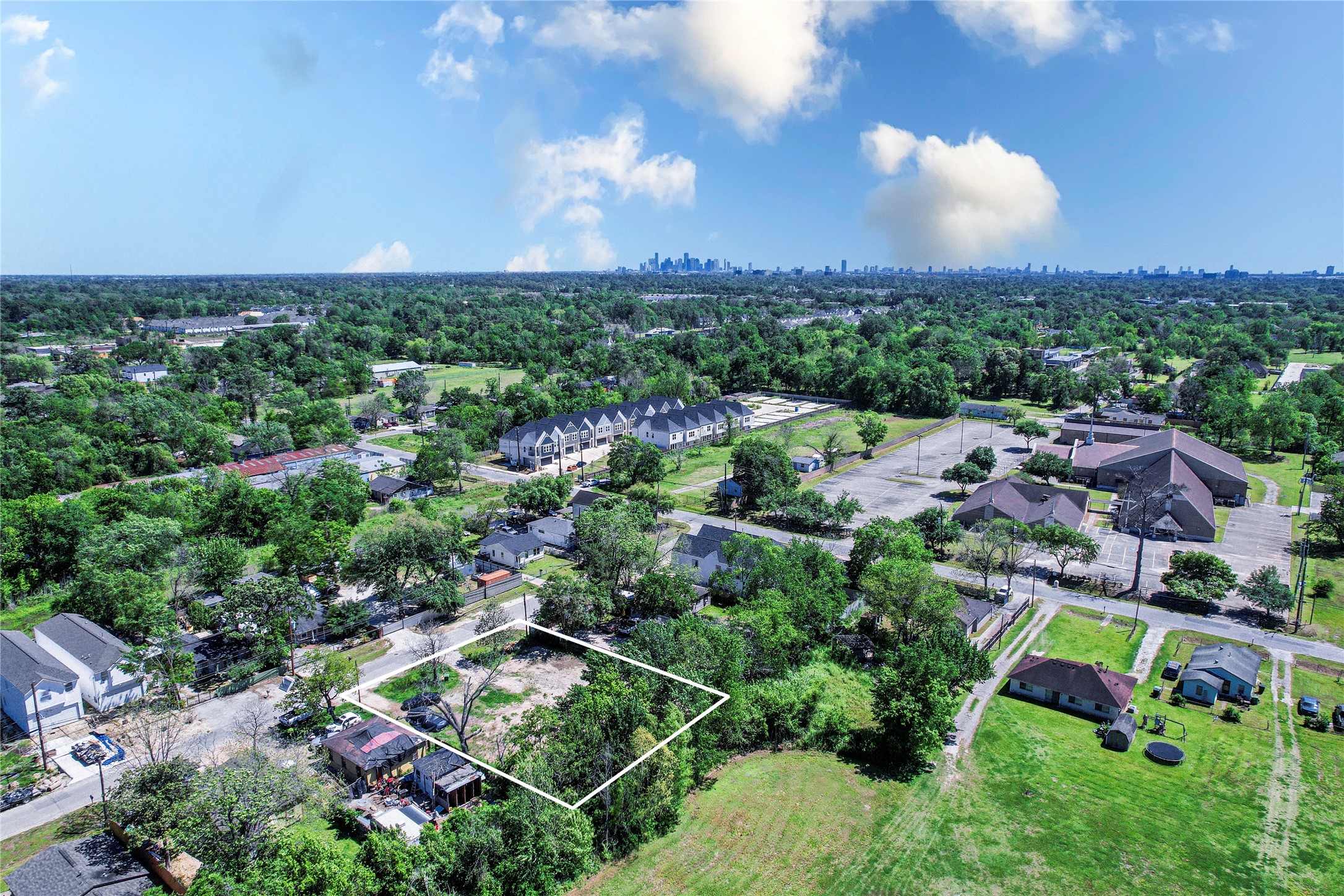 6217 Nuben Street Houston, TX 77091 - Photo 3 of 7 an aerial view of multiple house