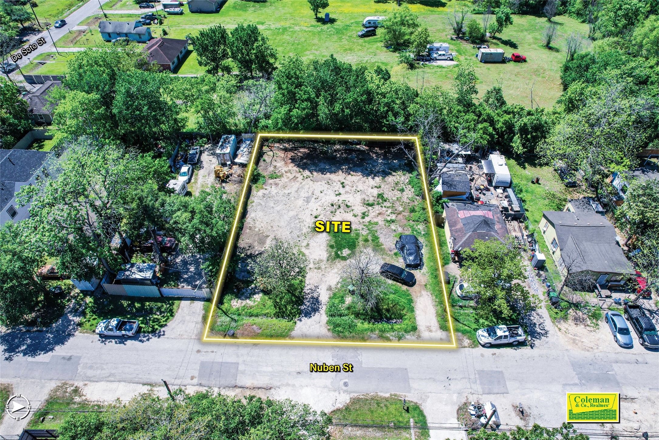 6217 Nuben Street Houston, TX 77091 - Photo 4 of 7 an aerial view of house with yard