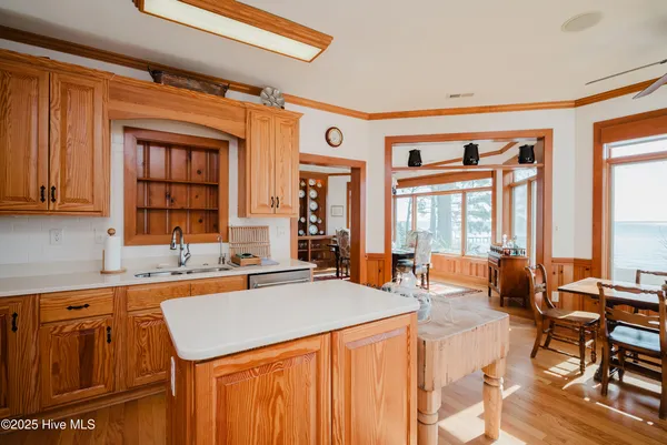 $975,000 | 121 Nixons Beach Road, Edenton, NC 27932