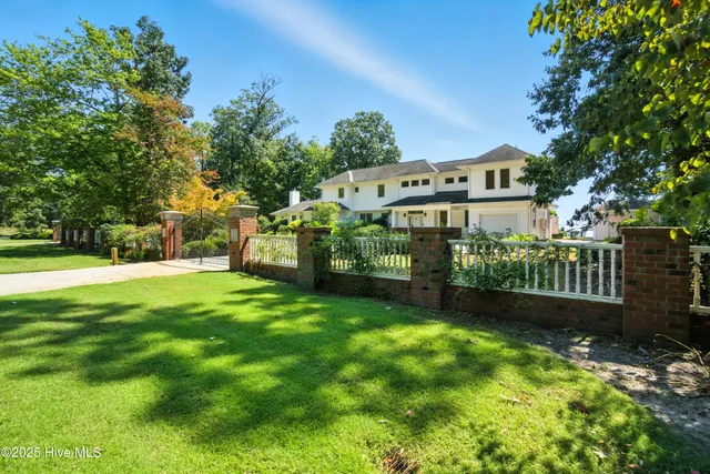 $989,000 | 121 Nixons Beach Road, Edenton, NC 27932