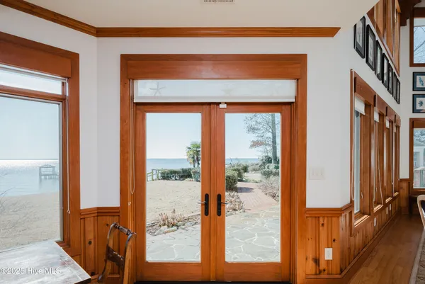 $975,000 | 121 Nixons Beach Road, Edenton, NC 27932