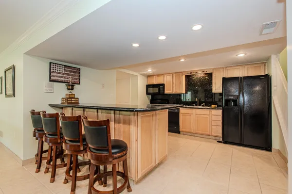 $470,000 | 46827 Creeks Bend, Canton, MI 48188