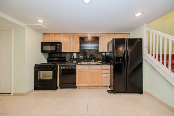 $470,000 | 46827 Creeks Bend, Canton, MI 48188