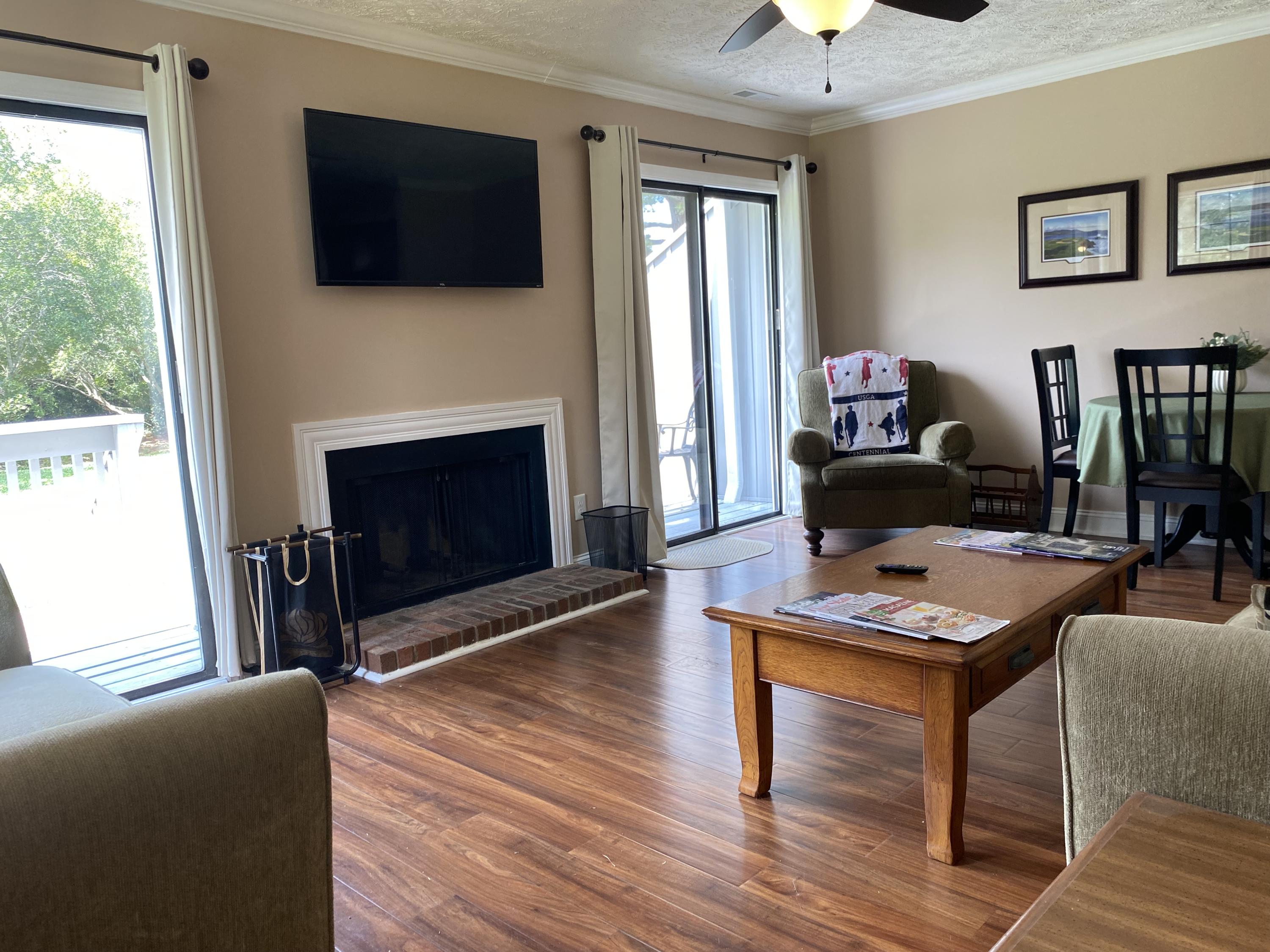 925 Morganton Road, Unit 2A Pinehurst, NC 28374 - Photo 3 of 14 Living Room