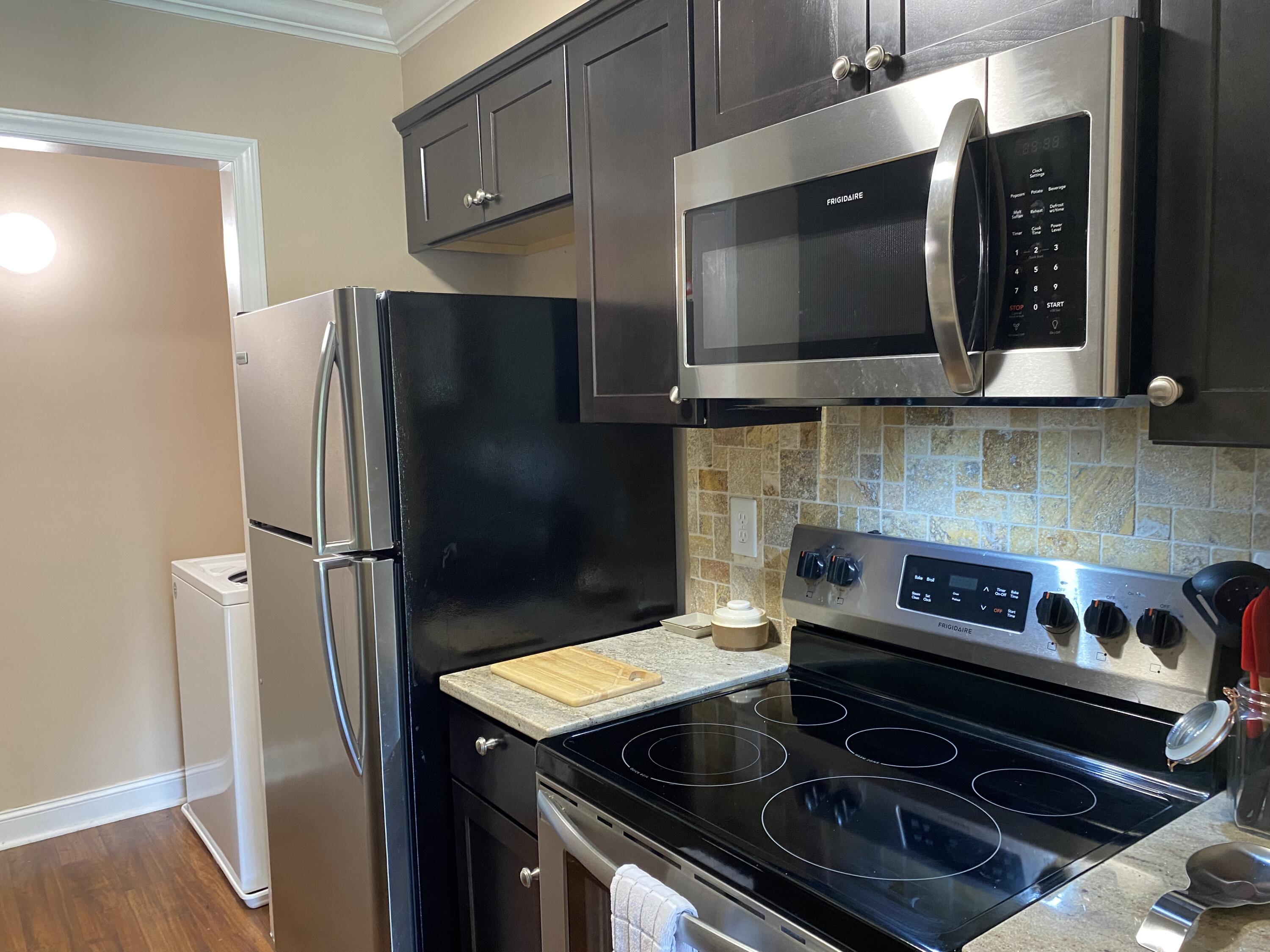 925 Morganton Road, Unit 2A Pinehurst, NC 28374 - Photo 7 of 14 Kitchen