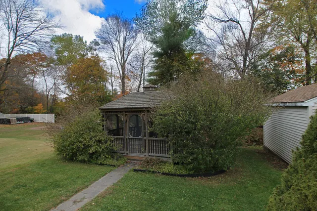 $349,900 | 63 Maple Ridge Drive, Somers, CT 06071