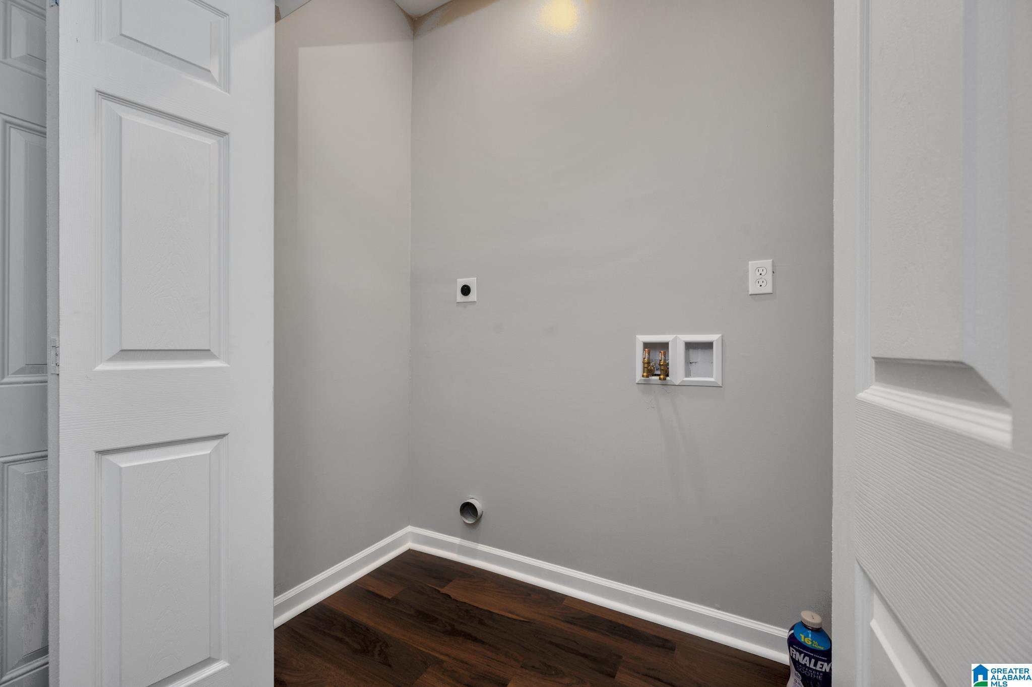 2737 22nd Street Southwest Birmingham, AL 35211 - Photo 17 of 26