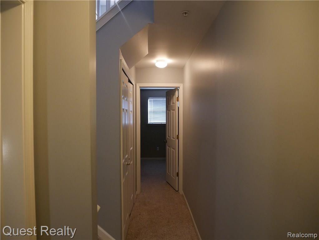 2555 John R Street Detroit, MI 48201 - Photo 13 of 14