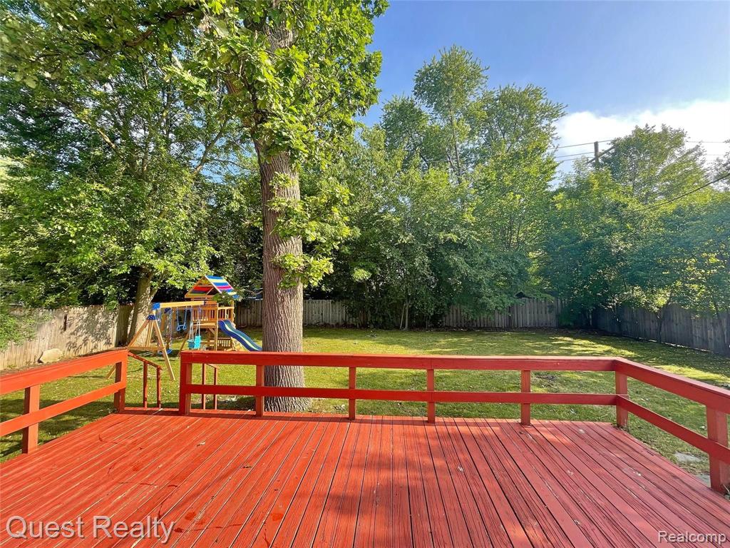 1849 East Maple Road Birmingham, MI 48009 - Photo 16 of 17