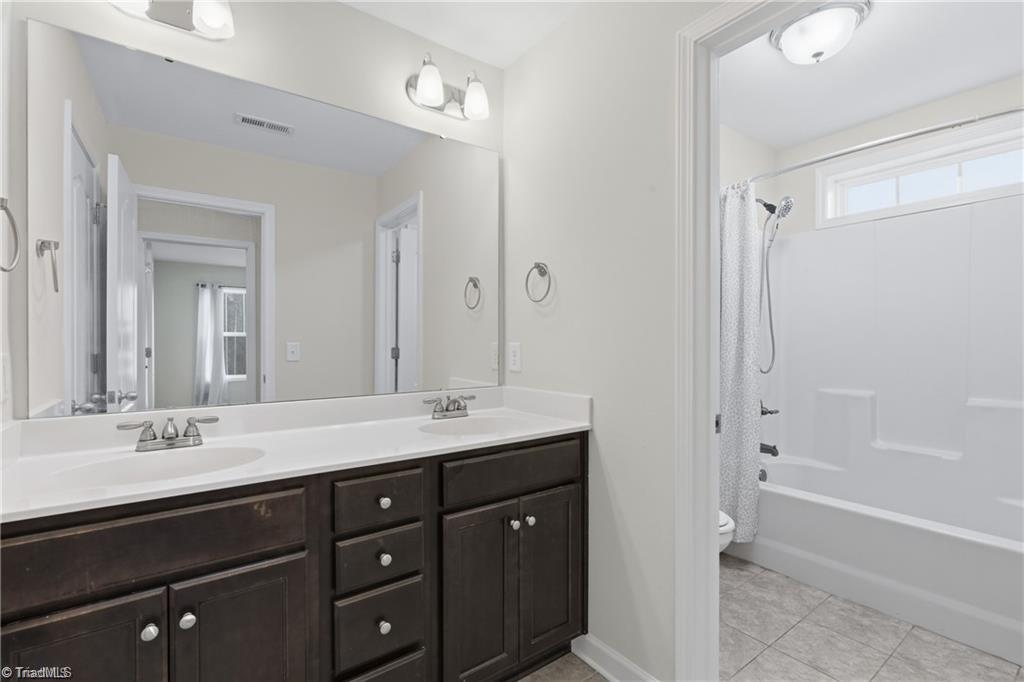 4534 Jasper Ridge Drive Clemmons, NC 27012 - Photo 39 of 41