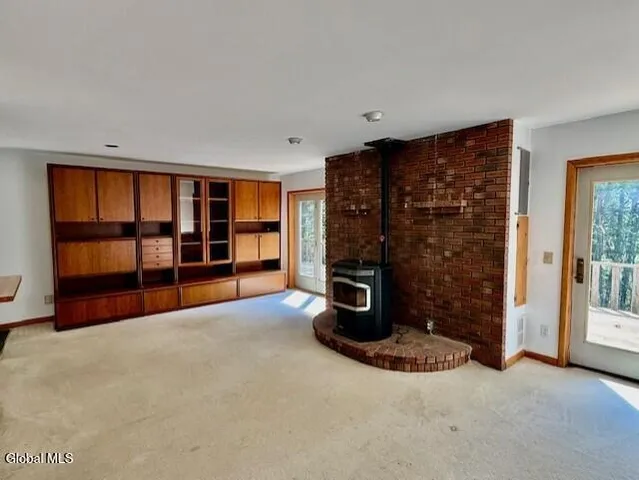 $315,000 | 104 Vosburgh Road, Poestenkill, NY 12018