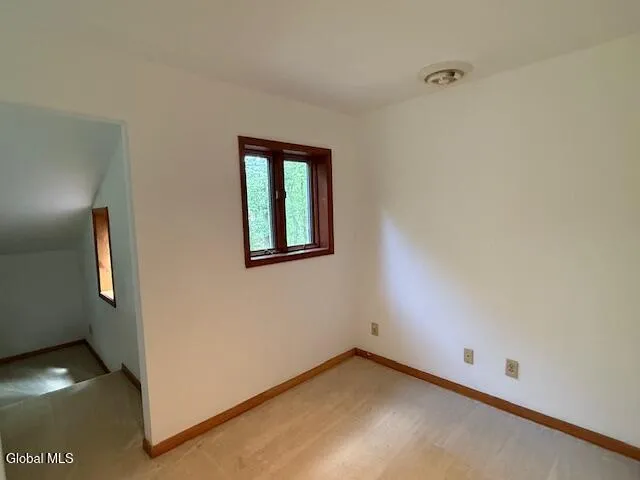 $315,000 | 104 Vosburgh Road, Poestenkill, NY 12018