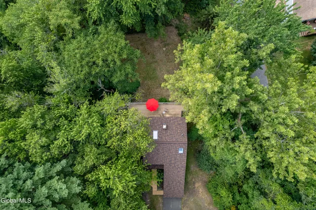 $315,000 | 104 Vosburgh Road, Poestenkill, NY 12018