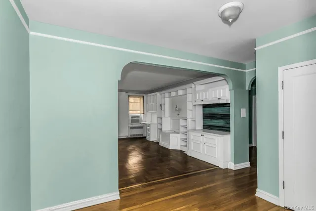 $353,000 | 111-39 76th Road, Unit B7 | Forest Hills