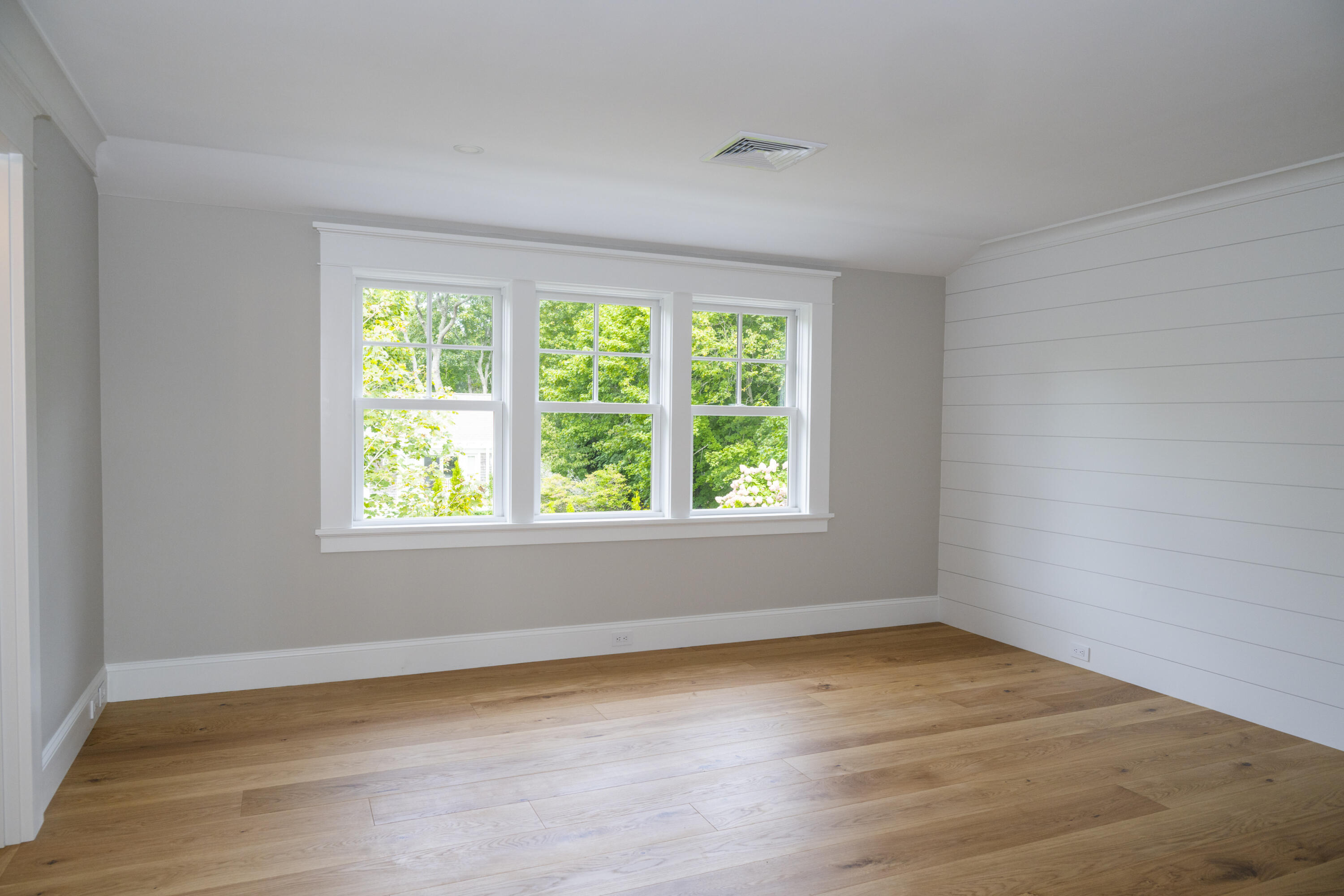 35 Crows Pond Road Chatham, MA 02650 - Photo 20 of 29 2nd floor BR 2