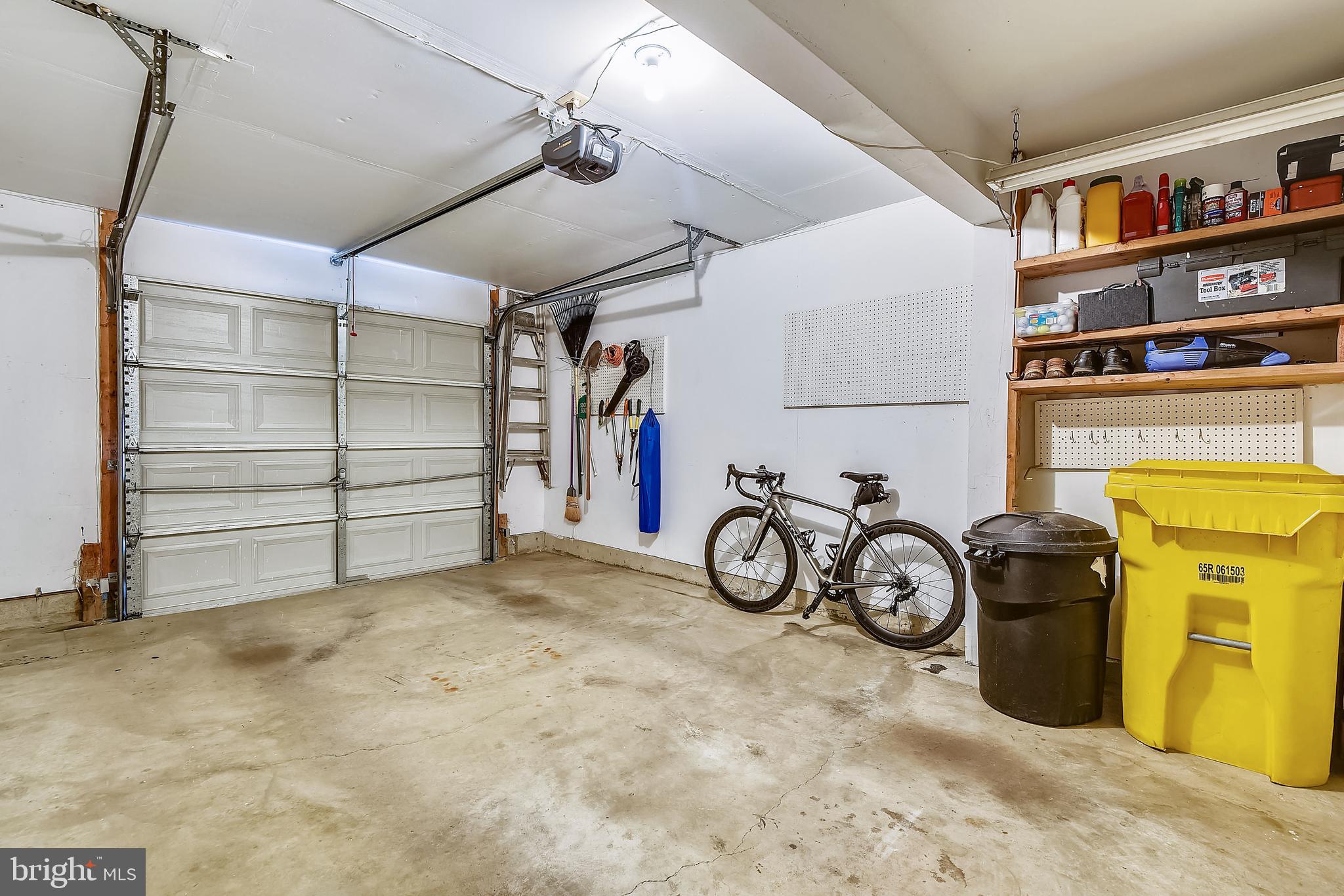 3766 Glebe Meadow Way Edgewater, MD 21037 - Photo 25 of 42 Garage