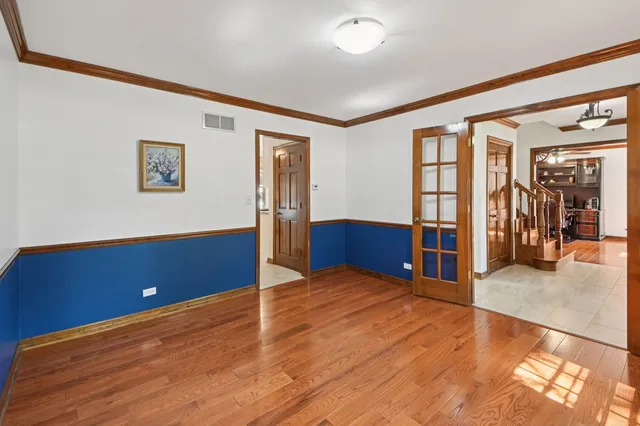 $629,000 | 1525 London Court, Naperville, IL 60563