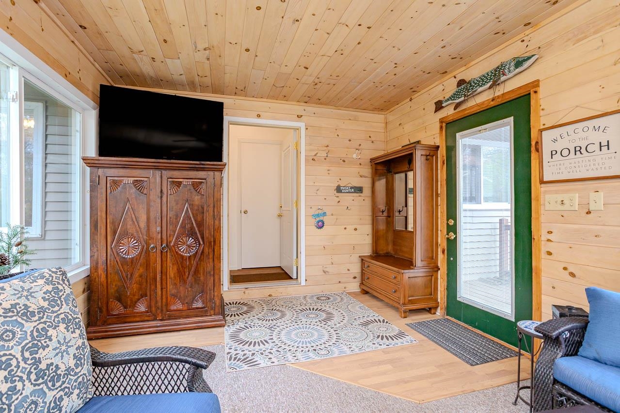9014 North Star Road Winchester, WI 54557 - Photo 3 of 60