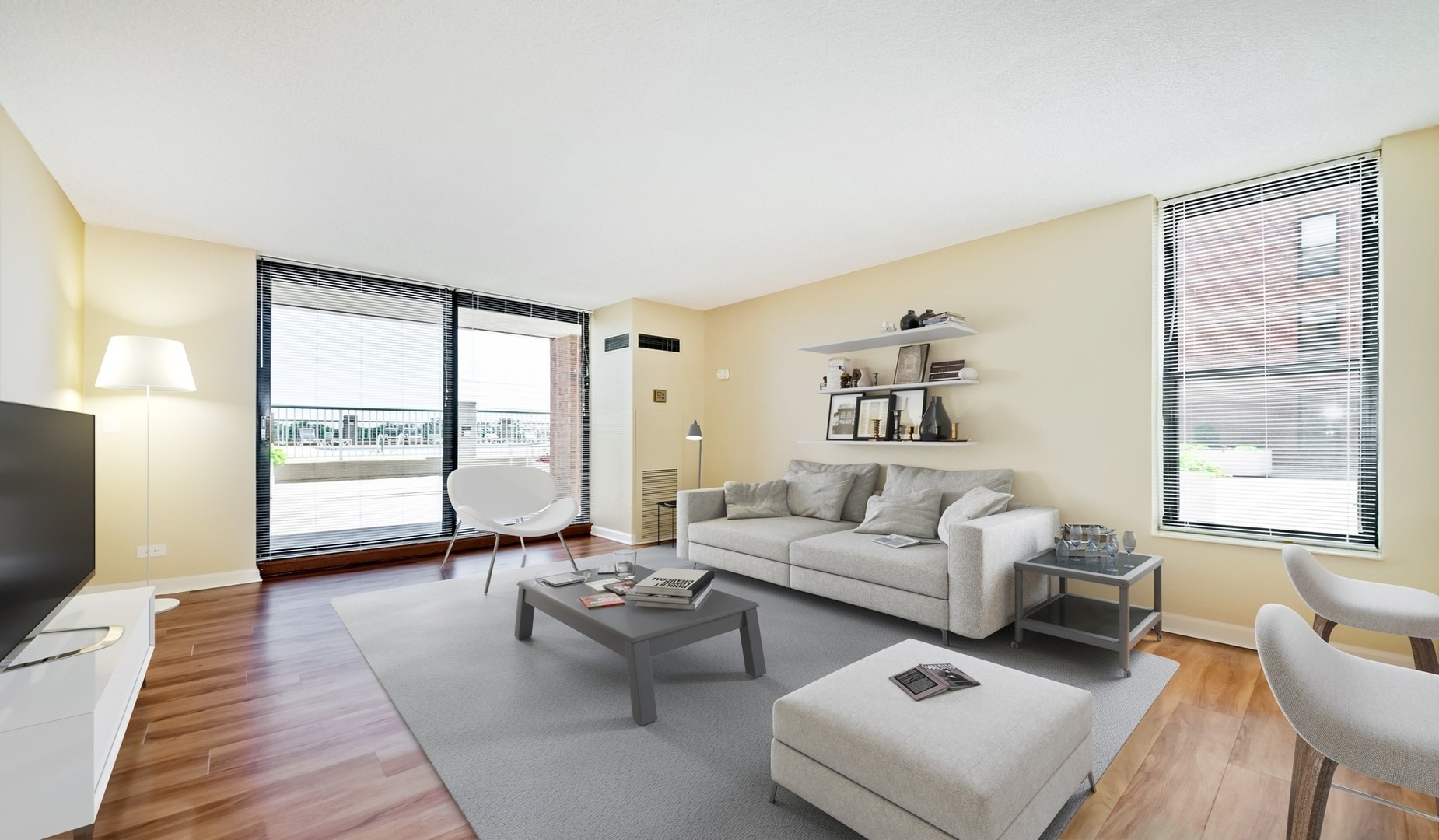 1715 Chicago Avenue, Unit 716N Evanston, IL 60201 - Photo 5 of 13