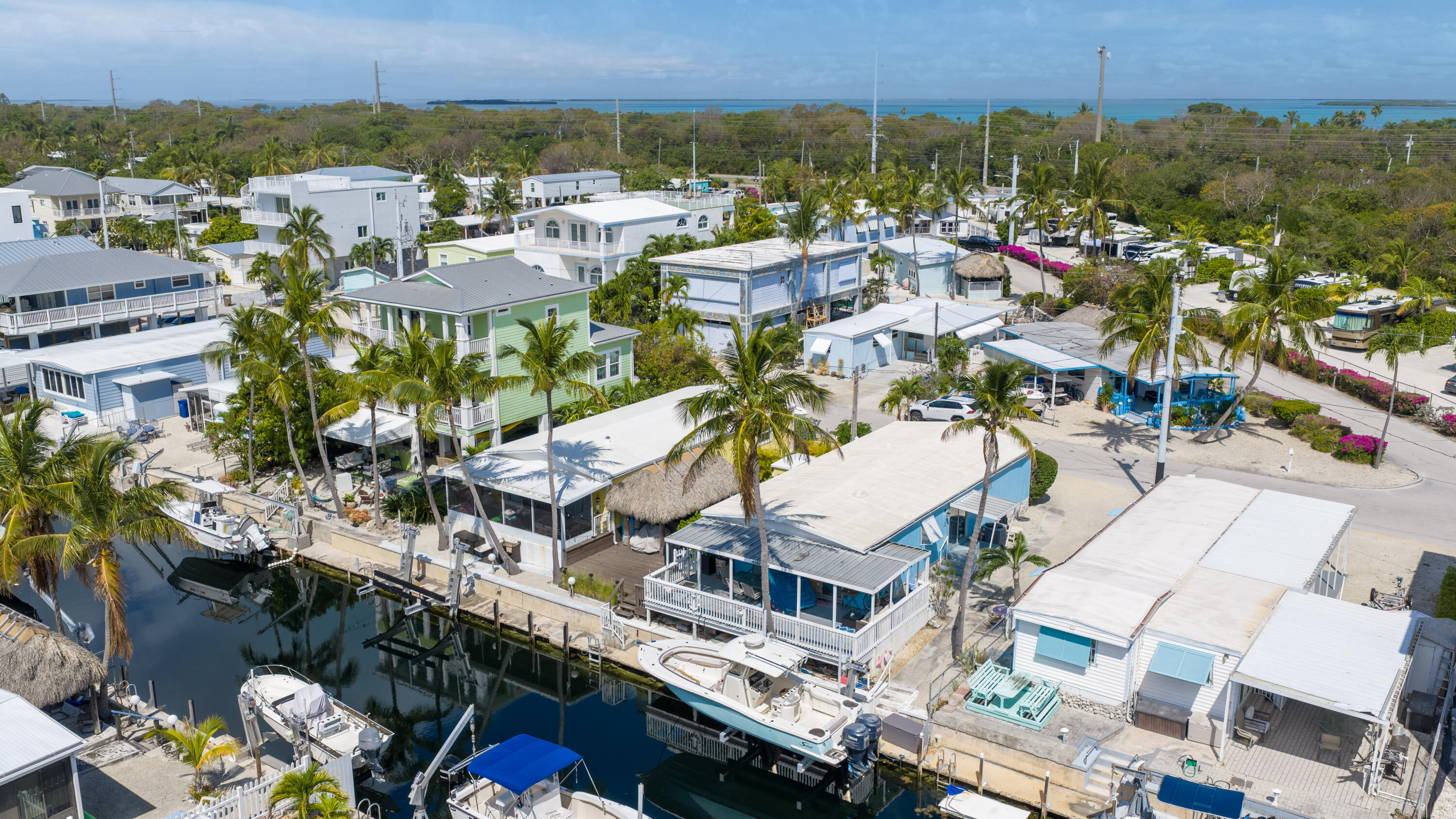 205 Humpty Dumpty Drive Key Largo, FL 33037 - Photo 27 of 40 15,000lb boat lift