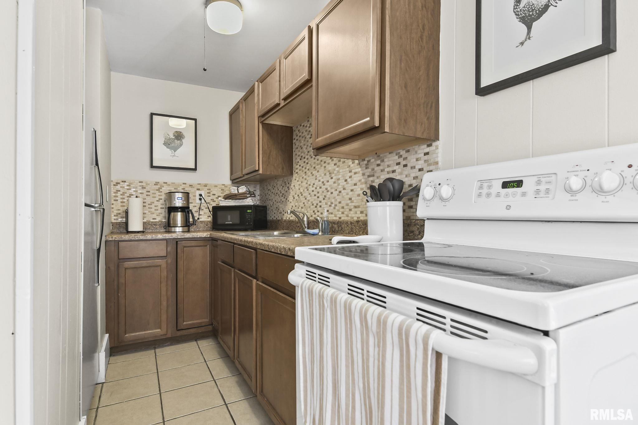 845 South Walnut Street Springfield, IL 62704 - Photo 25 of 31 Gallery Image 25