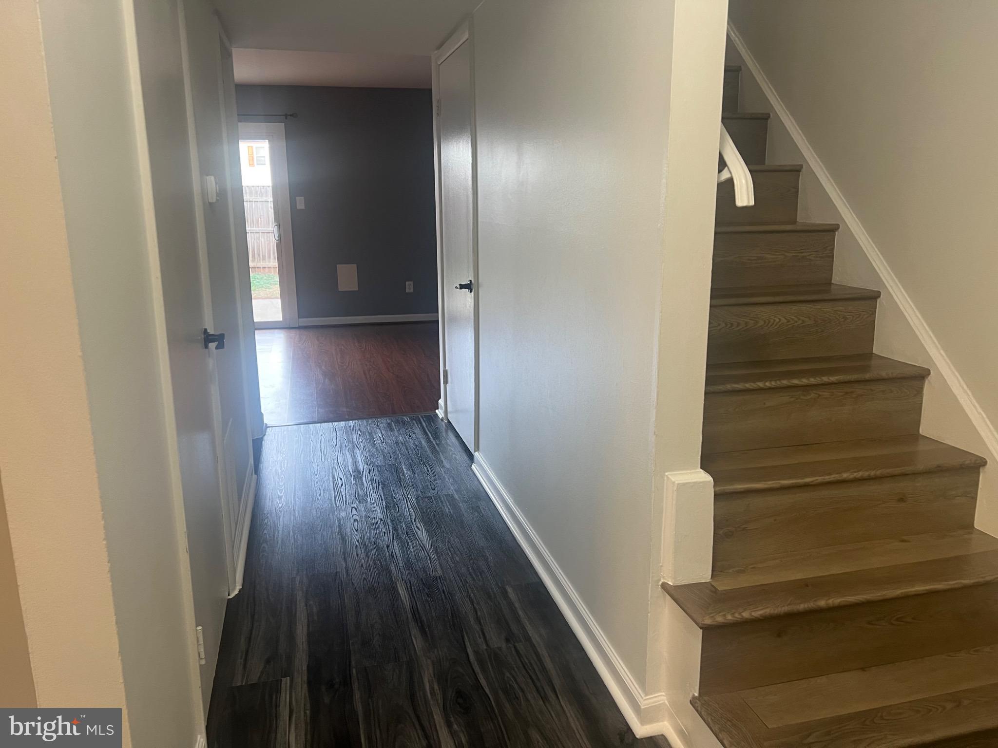 8826 Stauffer Road Walkersville, MD 21793 - Photo 4 of 12 Inviting entryway with modern charm.